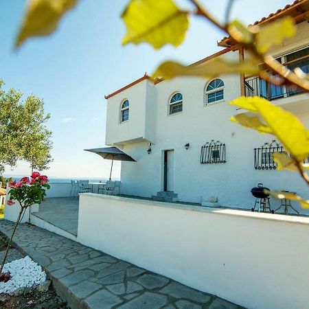 Grande Villa Ханіоті Екстер'єр фото